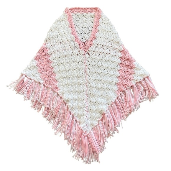 HANDMADE Crochet Fringe Poncho for Toddler Girls One Size Pink White - Picture 1 of 7